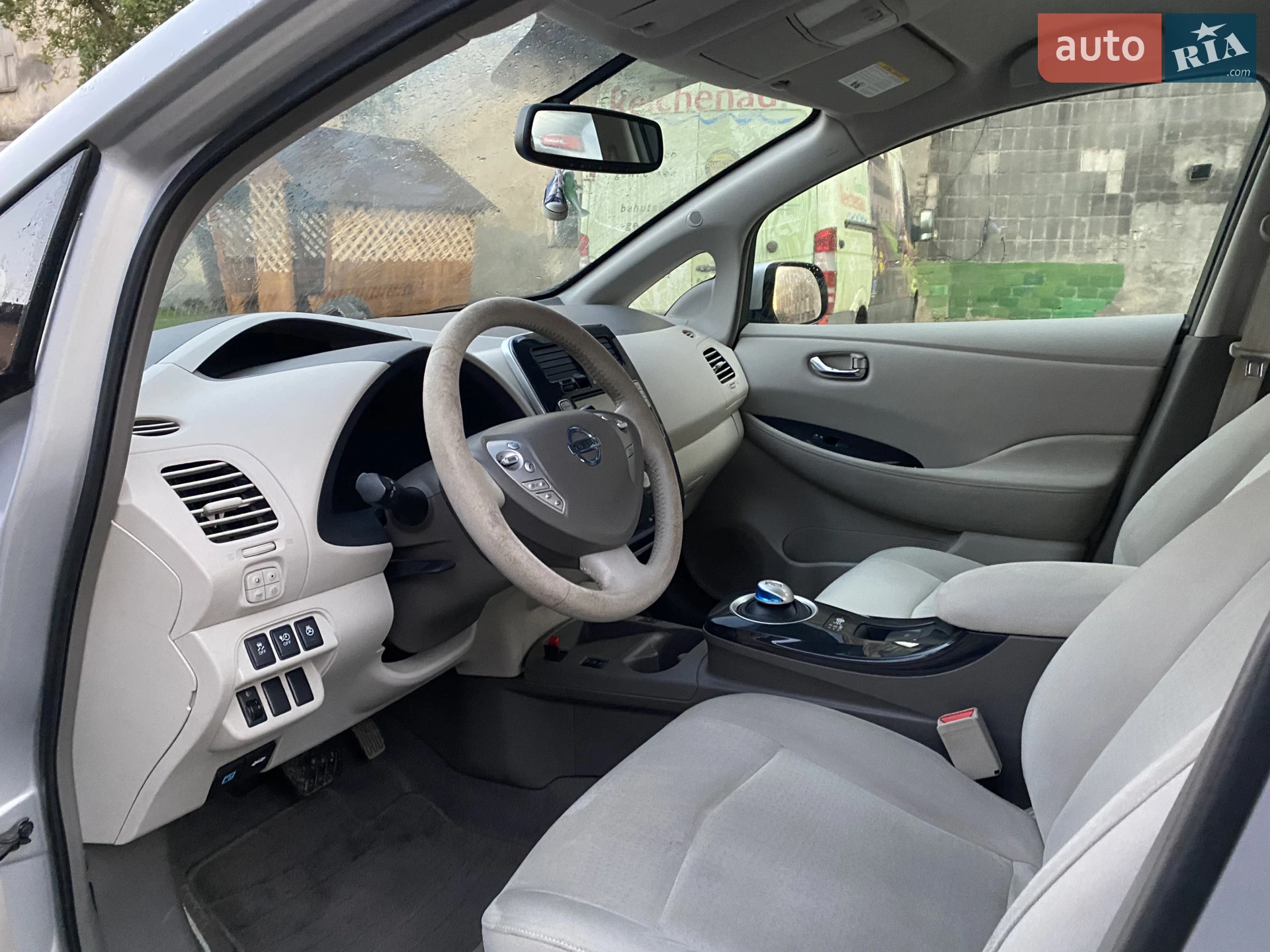2011 Nissan Leaf - мініатюра 11