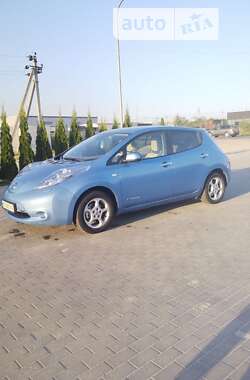 Хэтчбек Nissan Leaf 2012 в Львове