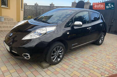 Хетчбек Nissan Leaf 2014 в Рівному