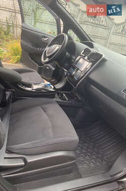 Хетчбек Nissan Leaf 2014 в Рівному