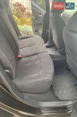 Хетчбек Nissan Leaf 2014 в Рівному