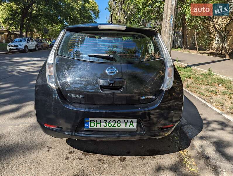 Хетчбек Nissan Leaf 2015 в Одесі фото 24 Хетчбек Nissan Leaf 2015 в Одесі