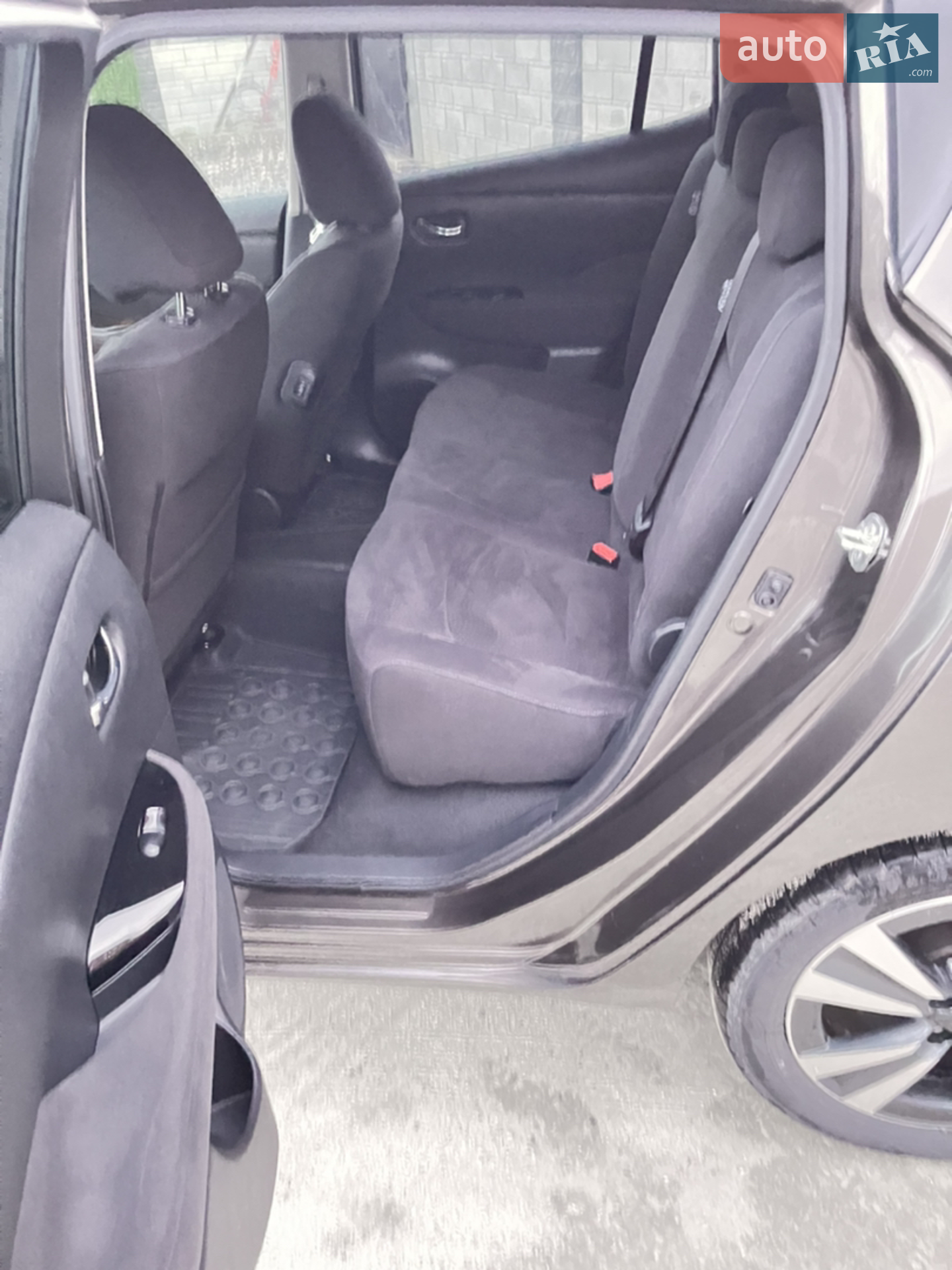 2016 Nissan Leaf - мініатюра 14