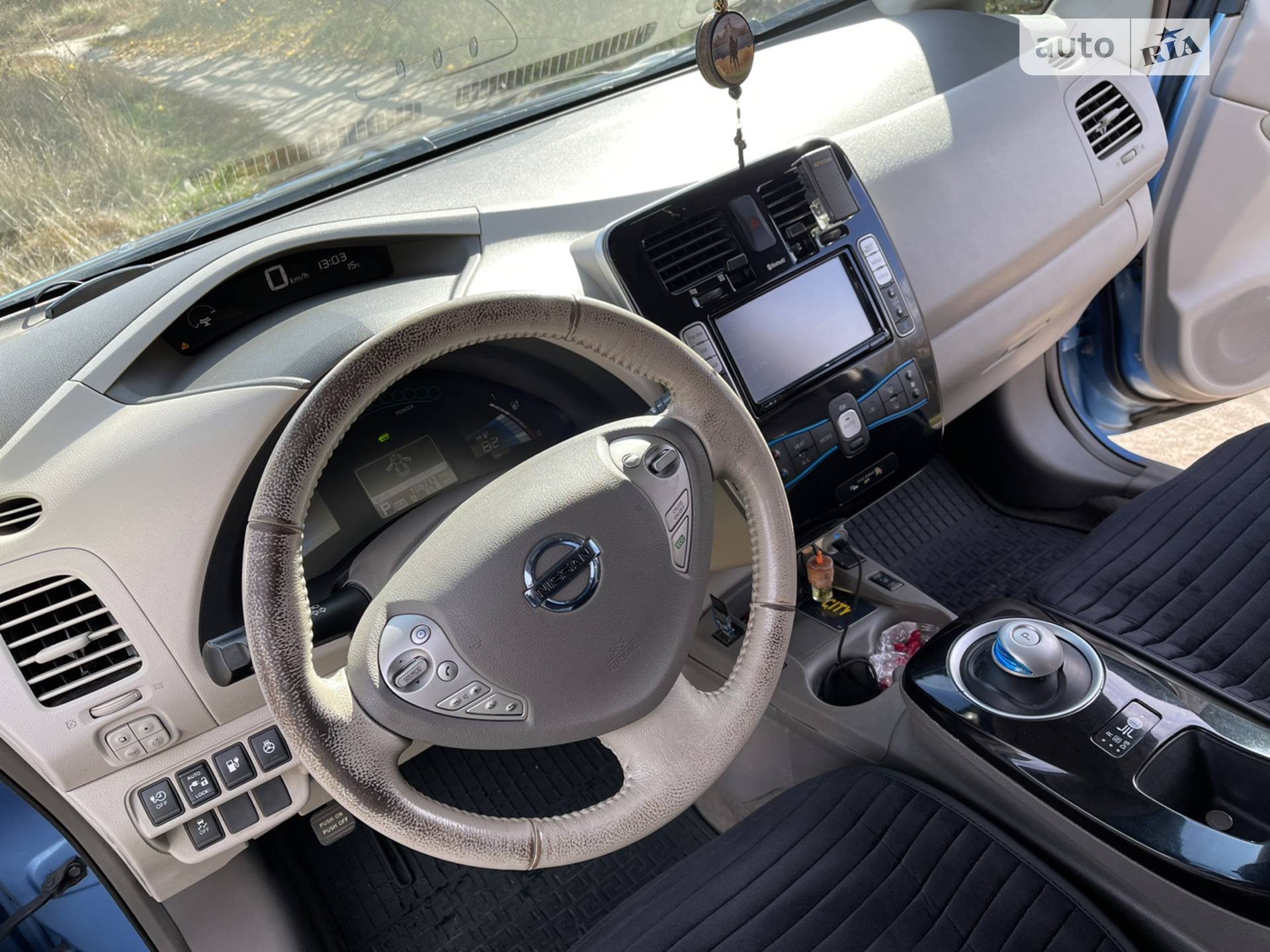 2013 Nissan Leaf - мініатюра 16