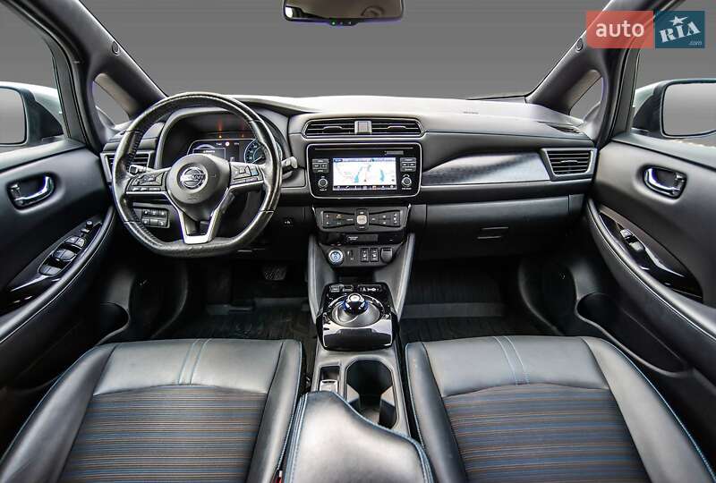 Хетчбек Nissan Leaf 2018 в Києві