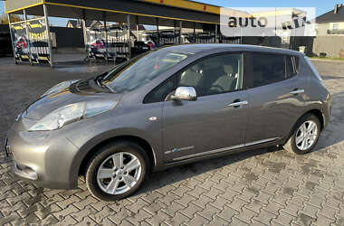 Хэтчбек Nissan Leaf 2013 в Тернополе