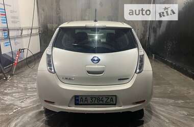 Хетчбек Nissan Leaf 2013 в Києві