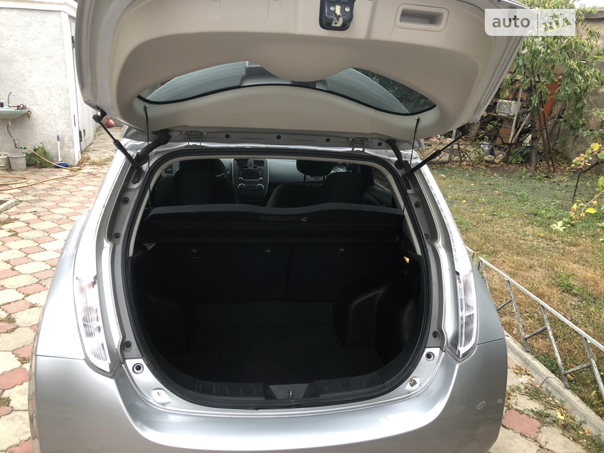 2017 Nissan Leaf - мініатюра 5