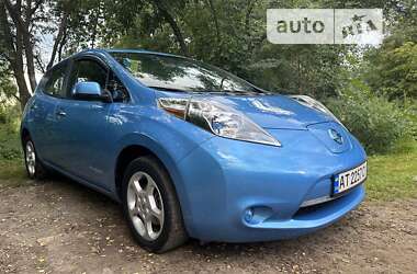 Хэтчбек Nissan Leaf 2013 в Коломые