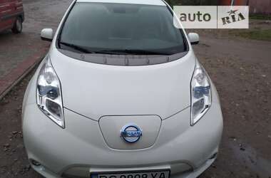 Хэтчбек Nissan Leaf 2014 в Дрогобыче