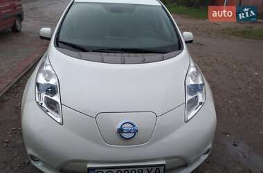 Хэтчбек Nissan Leaf 2014 в Дрогобыче