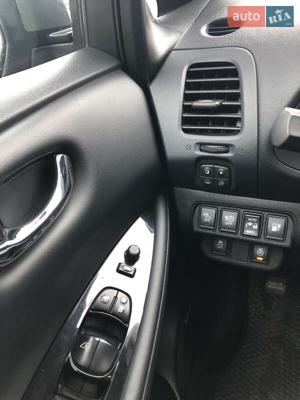 Хэтчбек Nissan Leaf 2014 в Житомире