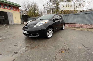 Хэтчбек Nissan Leaf 2013 в Каменец-Подольском