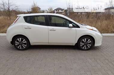 Хэтчбек Nissan Leaf 2016 в Черноморске