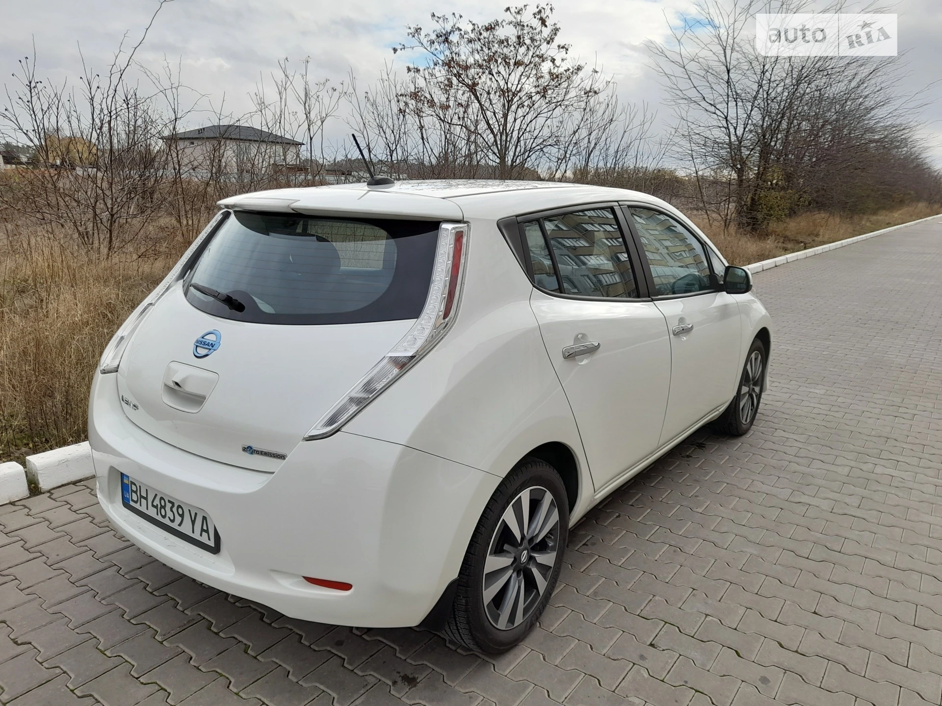 2016 Nissan Leaf - мініатюра 4