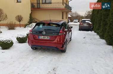 Хэтчбек Nissan Leaf 2019 в 