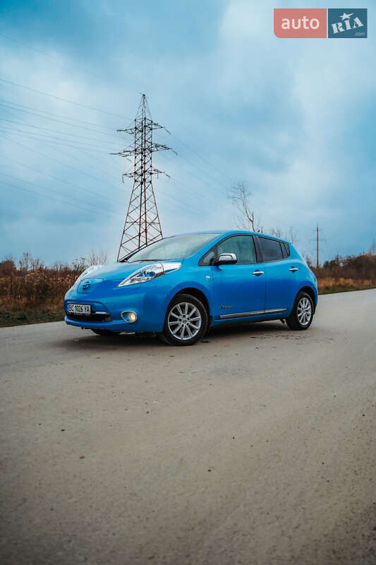 Хэтчбек Nissan Leaf 2013 в Львове фото 2 Хэтчбек Nissan Leaf 2013 в Львове