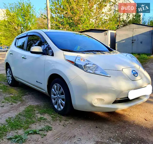 Nissan Leaf 2016