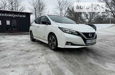 Хетчбек Nissan Leaf 2019 в Івано-Франківську