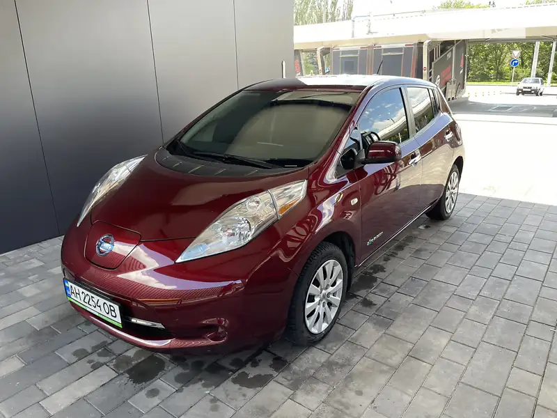 Nissan Leaf 2016