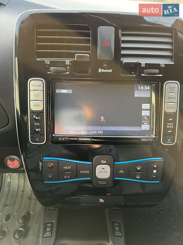 Хэтчбек Nissan Leaf 2013 в Житомире