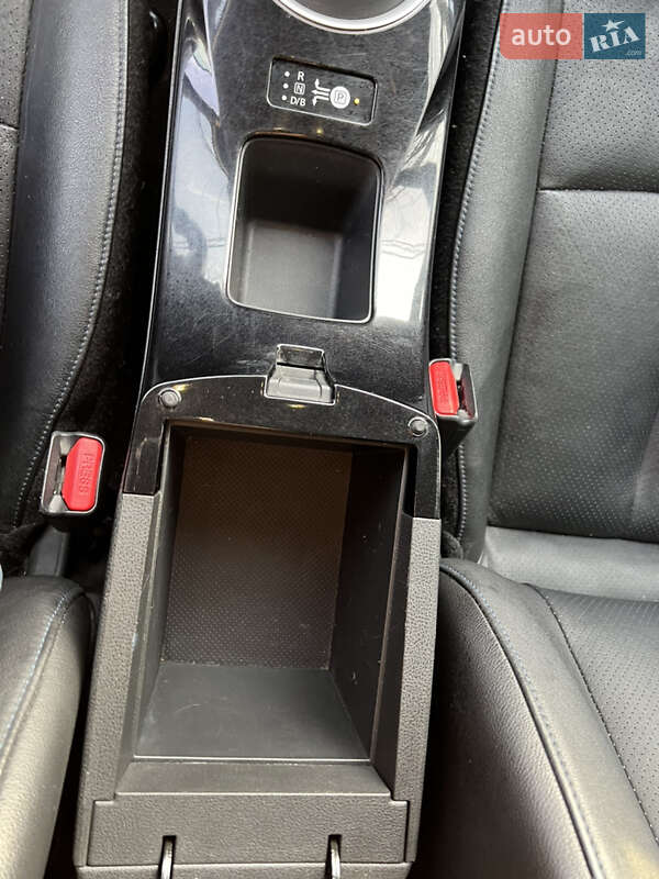 Хэтчбек Nissan Leaf 2013 в Житомире