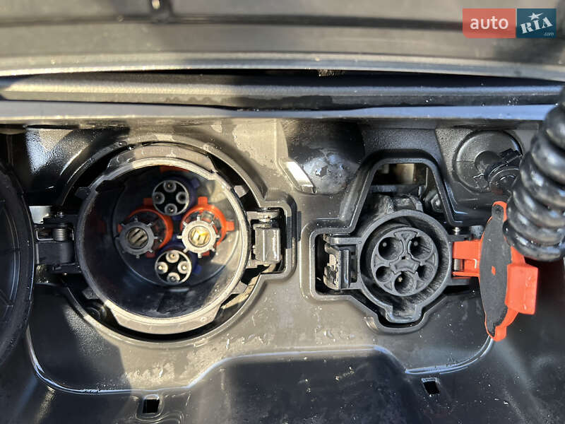 Хэтчбек Nissan Leaf 2013 в Житомире