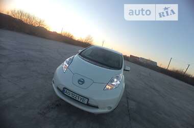 Хэтчбек Nissan Leaf 2011 в Ужгороде