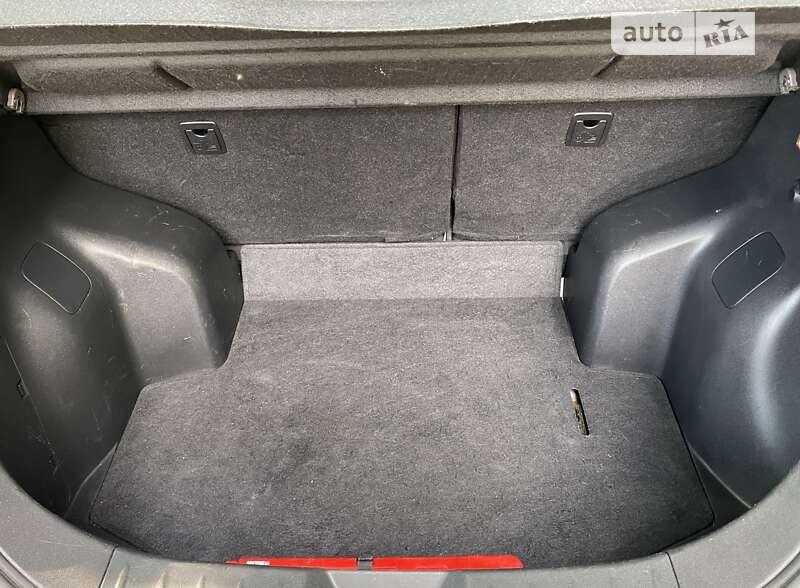 Хетчбек Nissan Leaf 2013 в Вінниці фото 21 Хетчбек Nissan Leaf 2013 в Вінниці