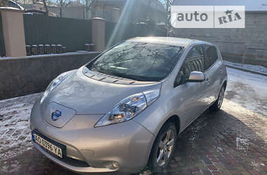 Хэтчбек Nissan Leaf 2012 в Иршаве