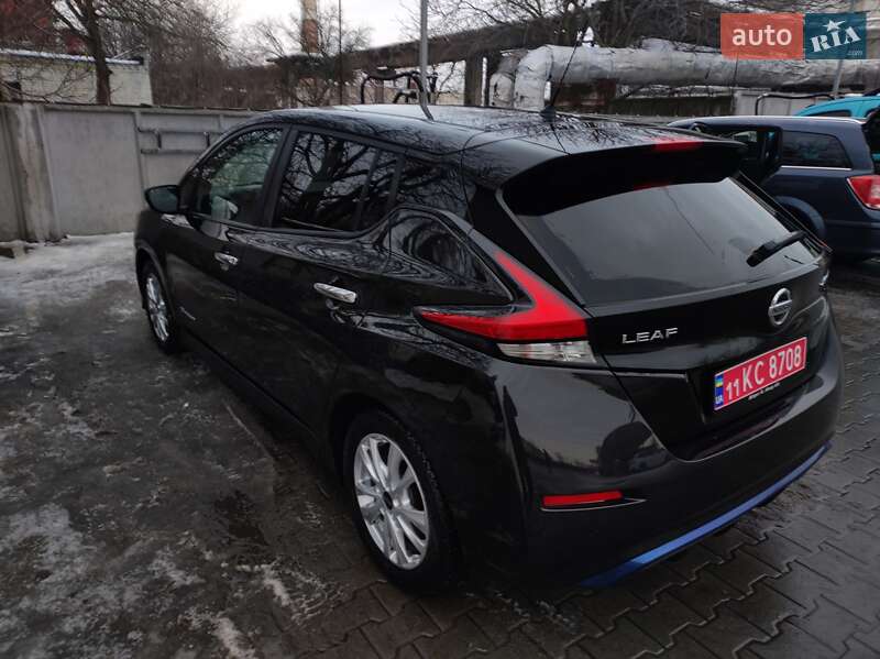 Хэтчбек Nissan Leaf 2018 в Житомире