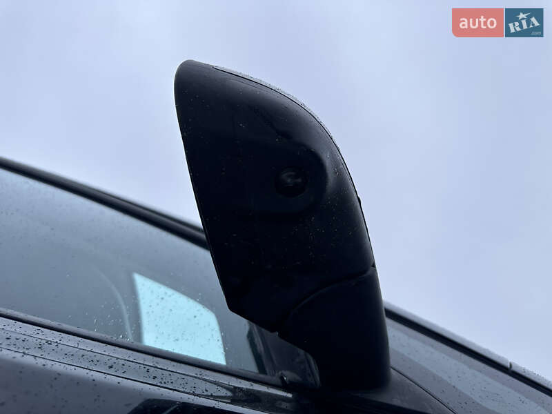 Хетчбек Nissan Leaf 2014 в Житомирі фото 8 Хетчбек Nissan Leaf 2014 в Житомирі