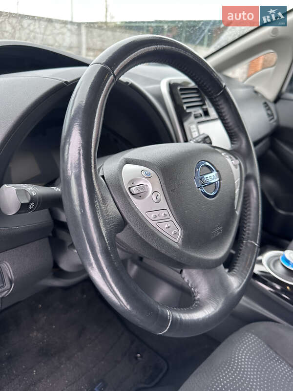 Хетчбек Nissan Leaf 2014 в Житомирі фото 22 Хетчбек Nissan Leaf 2014 в Житомирі