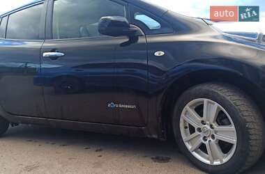 Хэтчбек Nissan Leaf 2012 в Ужгороде