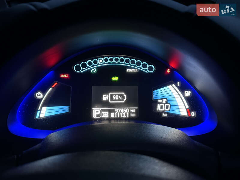 Хетчбек Nissan Leaf 2014 в Житомирі фото 3 Хетчбек Nissan Leaf 2014 в Житомирі