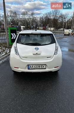 Хэтчбек Nissan Leaf 2014 в Киеве