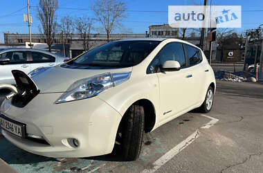 Хетчбек Nissan Leaf 2012 в Вишгороді