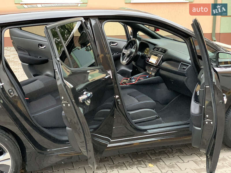 Хэтчбек Nissan Leaf 2018 в Ровно фото 5 Хэтчбек Nissan Leaf 2018 в Ровно
