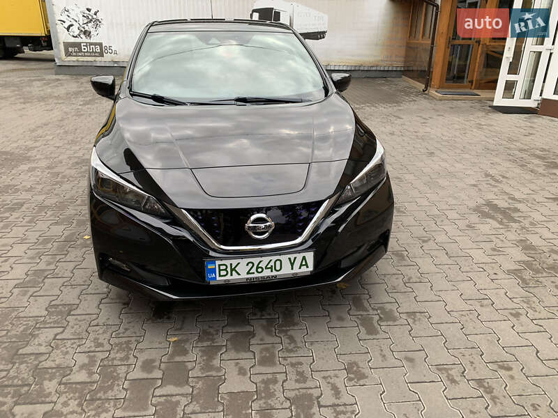 Хэтчбек Nissan Leaf 2018 в Ровно фото 14 Хэтчбек Nissan Leaf 2018 в Ровно