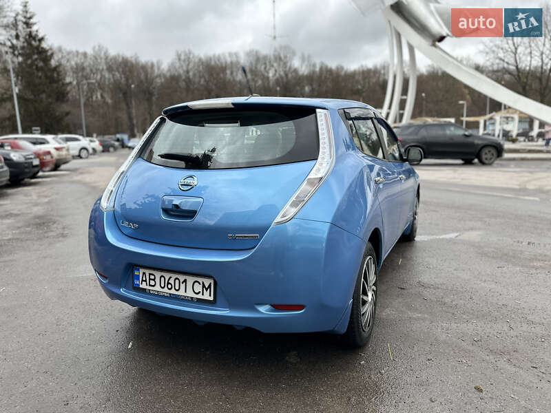 Хетчбек Nissan Leaf 2014 в Вінниці фото 9 Хетчбек Nissan Leaf 2014 в Вінниці