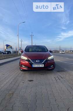 Хетчбек Nissan Leaf 2018 в Одесі