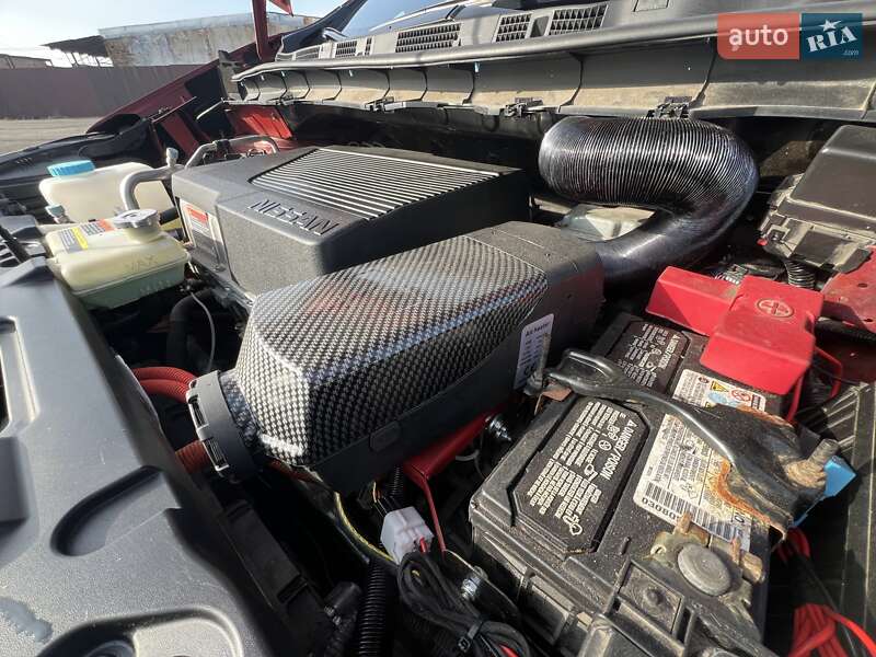 Хэтчбек Nissan Leaf 2018 в Киеве