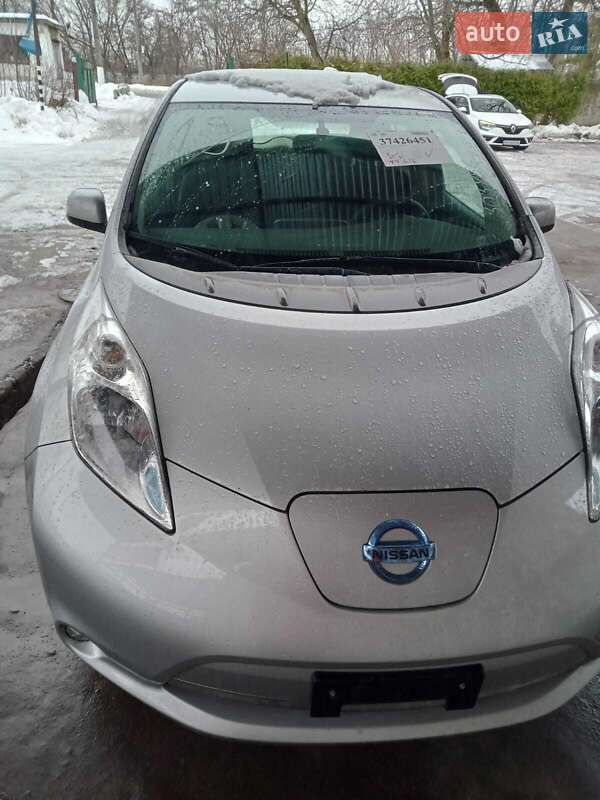Хетчбек Nissan Leaf 2015 в Тернополі фото 2 Хетчбек Nissan Leaf 2015 в Тернополі