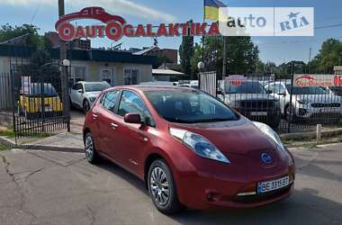 Хэтчбек Nissan Leaf 2013 в Николаеве