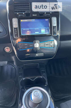 Хетчбек Nissan Leaf 2013 в Тернополі