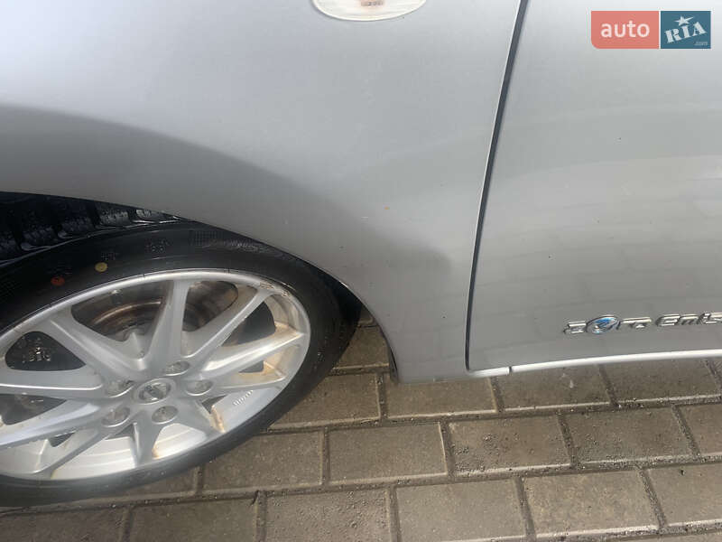 Хетчбек Nissan Leaf 2014 в Здолбуніві