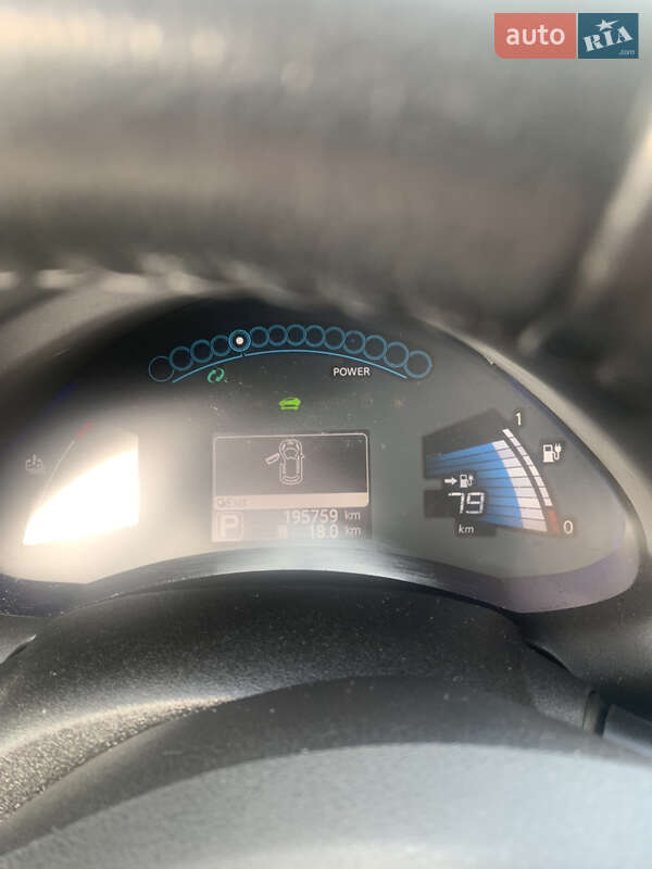 Хетчбек Nissan Leaf 2014 в Здолбуніві