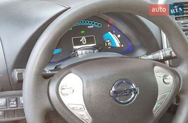 Хэтчбек Nissan Leaf 2016 в Киеве