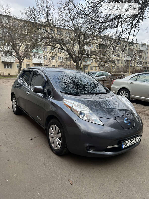 Хетчбек Nissan Leaf 2013 в Одесі фото Хетчбек Nissan Leaf 2013 в Одесі