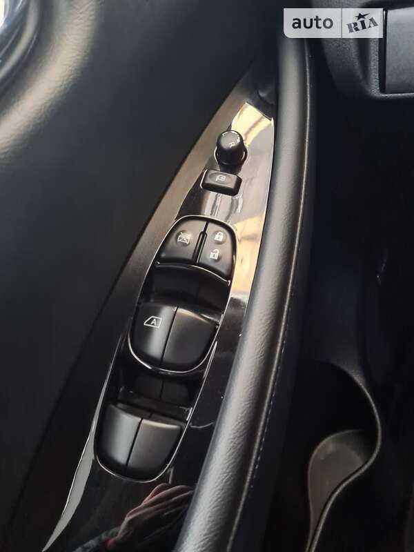 Хэтчбек Nissan Leaf 2018 в Ивано-Франковске